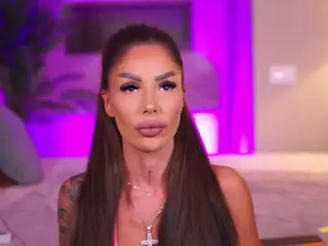 Bongacams Sex Cam of RaquelleVon
