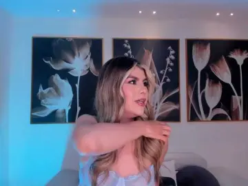 Bongacams Nude Webcam of MiaSilvaX