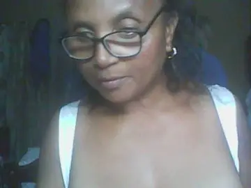 Bongacams Free Live Porn of hotmomsexy