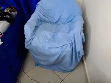 Bongacams Watch Live Sex Cams of KittyKissess02