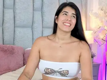 Bongacams Best live sex cam show of IsisVelvet