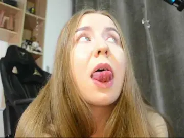 Bongacams Live Sex Cam of -Morra-