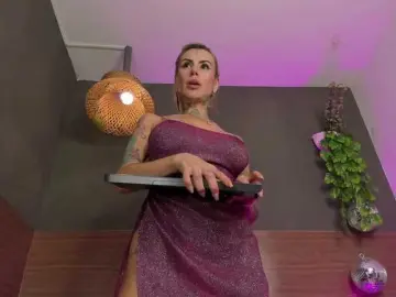 Bongacams Free Porn Cam of GinebraFox