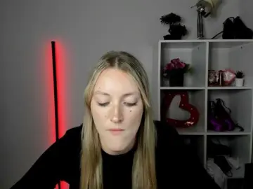 Bongacams Watch Live Sex Cams of EvelynBlond