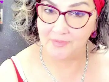 Bongacams Live Sex Cam of cataleya-mom