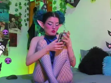 Bongacams Sex Cam of Bluedarkelf888