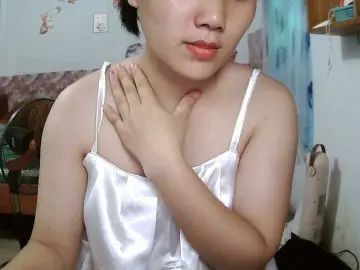 Bongacams Watch Live Sex Cams of Elysa221