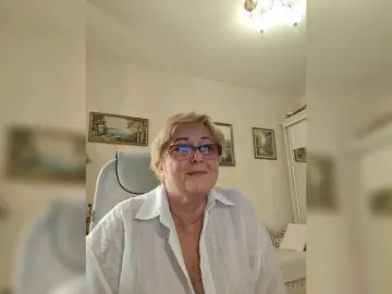 Bongacams Adult Webcam of KarinkaSweet