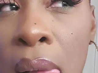 QueenAnitaDix