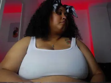 Bongacams Watch Live Sex Cams of Ayliinn