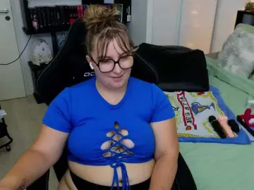 Bongacams Live Porn of ElvinnaLaFrancaise