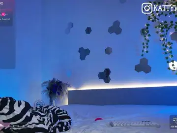 Bongacams Private Sex Chat of KATTY-PRETTY