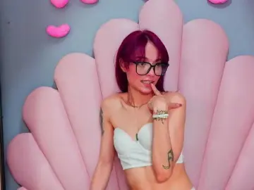 Bongacams Best live sex cam show of LUCYMILLER