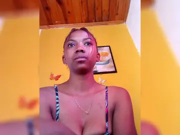 Bongacams Nude Webcam of Sahsahsexy