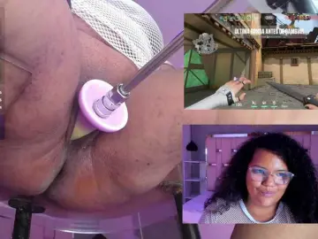 Bongacams Free Live Porn of MhiaRey