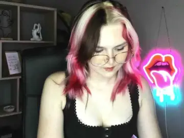 Bongacams Watch Live Sex Cams of SweetLilyxo