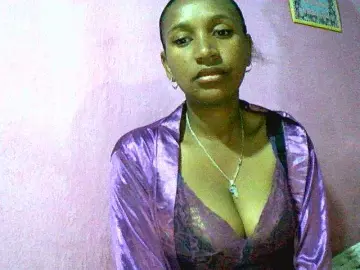 Bongacams Sex Cam of Mynah