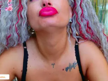 Bongacams Best live sex cam show of blondeceline