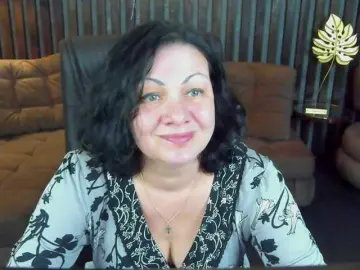Bongacams Best live sex cam show of IrissMoon