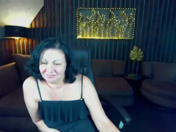 Bongacams Free Live Porn of IrissMoon