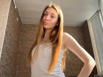 Bongacams Sex Cam of MyrticeDollen