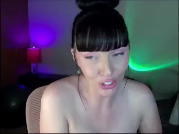 Bongacams Live Sex Cam of MaciMay