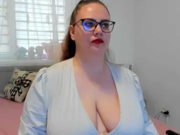 Bongacams Free Porn Cam of amiravyxen