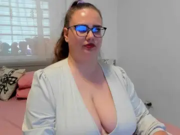 Bongacams Best live sex cam show of amiravyxen