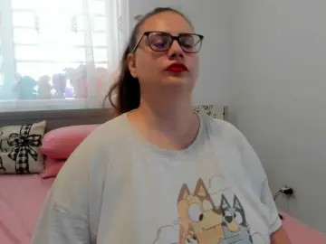 Bongacams Live Sex Cam of amiravyxen