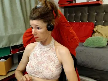Bongacams Live Sex Cam of kellysurfing