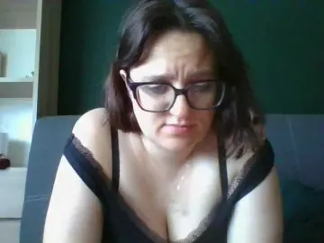 Bongacams Adult Webcams of sensualParis