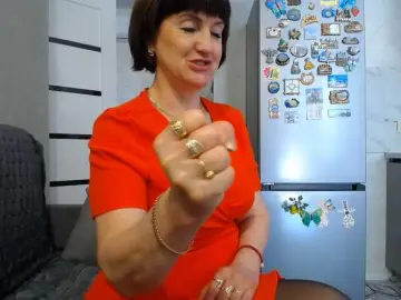 Bongacams Free Porn Cam of TinaaHott