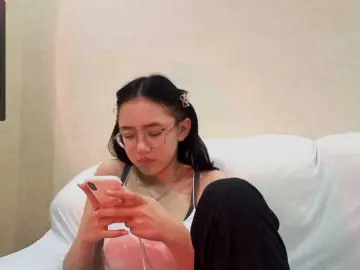 Bongacams Sex Chat of MyrleHenggeler