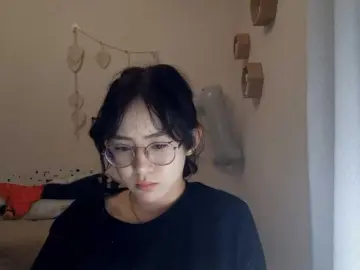 Bongacams Private Sex Chat of MyrleHenggeler