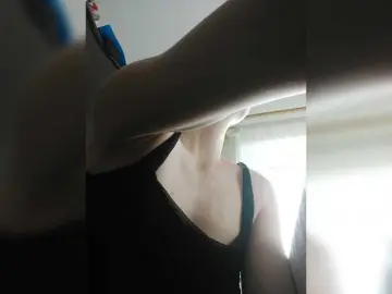 Bongacams Sex Cam of Lulu-Erotica