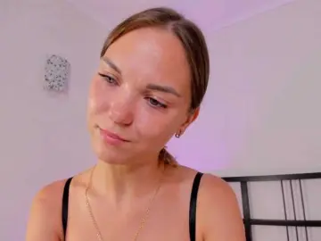 Bongacams Live Sex Cam of FloraAmbers