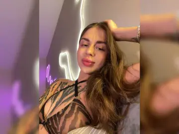 Bongacams Watch Live Sex Cams of -Aperol-