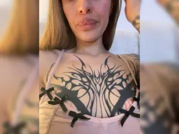 Bongacams Live Sex Cam of TaylorKnapp