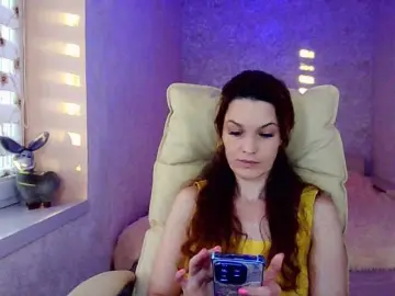 Bongacams Nude Webcam of IridessaL