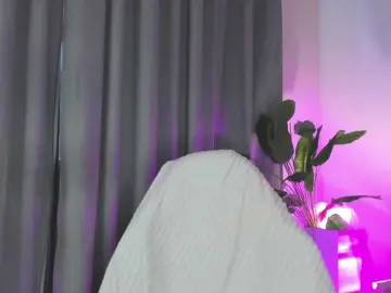 Bongacams Best Webcam of IceStrawberry