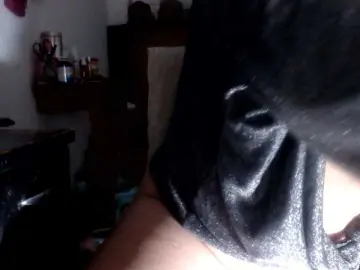 Bongacams Live Sex Cam of CameliaLong