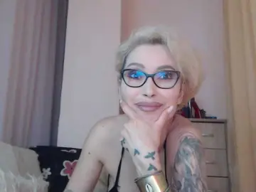 Bongacams Best Webcam of JADAPink