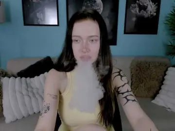 Bongacams Nude Webcam of DragonFlya