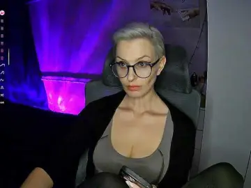 Bongacams Best Webcam of AlikBlack