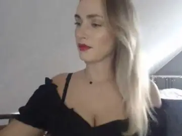 Bongacams Adult Video Chat of ScarlettXQueen