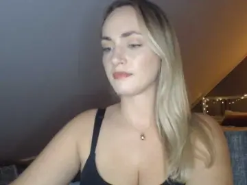 Bongacams Adult Webcam of ScarlettXQueen