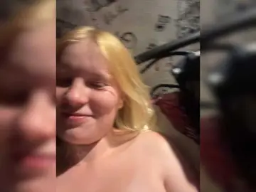 Bongacams Sex Cam of NIKADELE