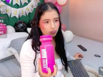 Bongacams Live Porn of AshleyEvans21