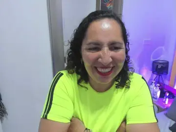 Bongacams Live Porn of Luna-Naughty1