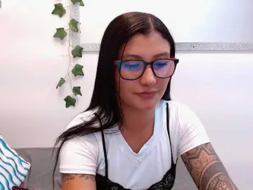 Bongacams Live Sex Cam of louisk2